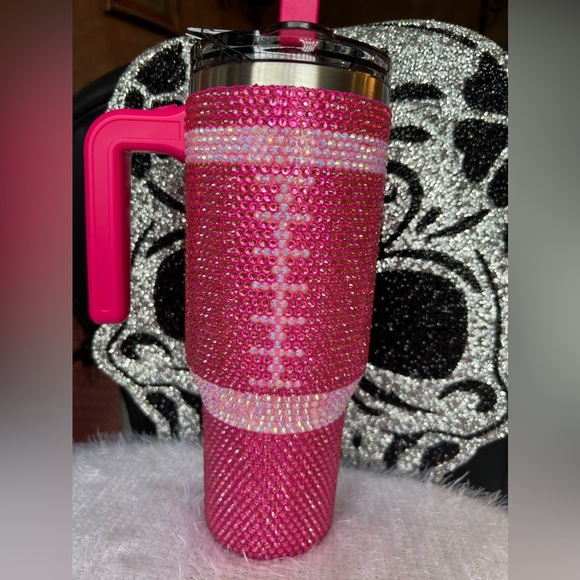💎🩷NWT-HYDRAPEAK LIMITED ADDITION 40oz PINK BLING FOOTBALL TUMBLER💎🩷 - Picture 7 of 10